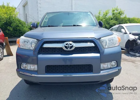 2011 Toyota 4Runner Limited V6 z USA, uszkodzony, nr VIN JTEBU5JR9B5052199